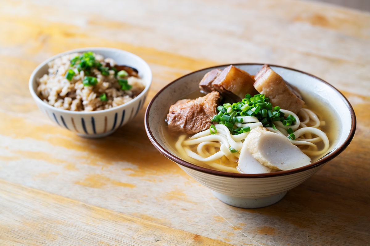 【2026最新】きしもと食堂の行列回避法と本店・八重岳店の真実