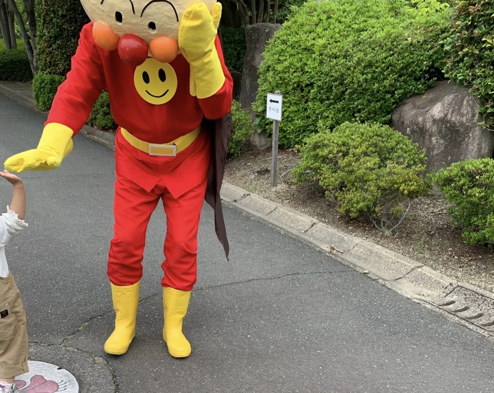 浪漫飛行の歌詞に隠された本当の意味とは？米米Club名曲の深層