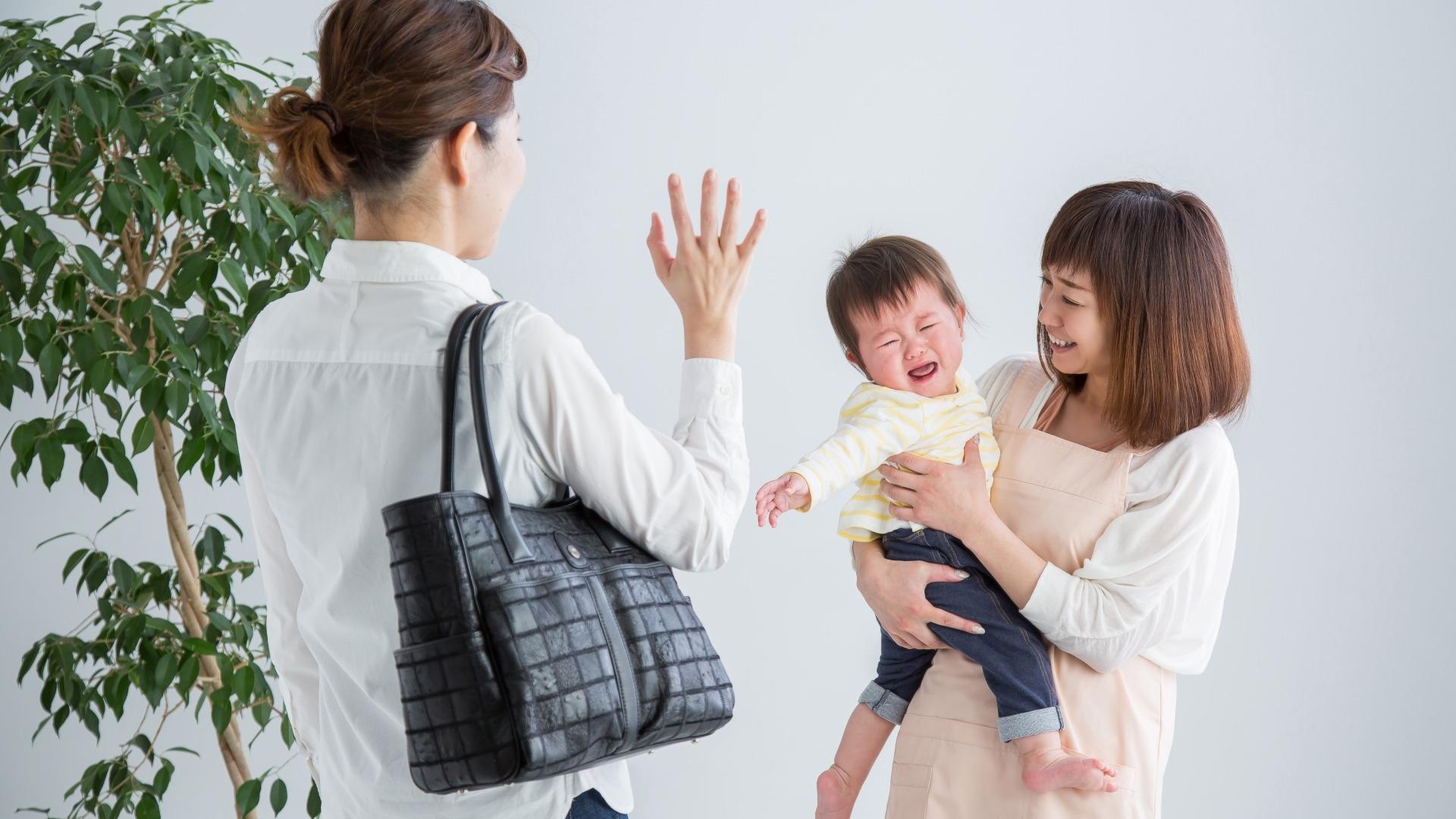 毎朝「幼稚園行きたくない」と泣く子の心理と親のNg対応・解決策