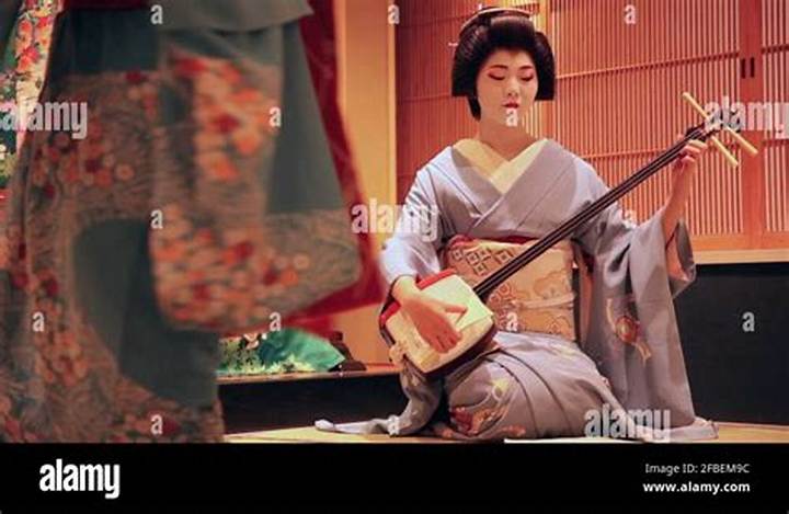 Amadani: the Rising Star in Japanese Entertainment and Culture