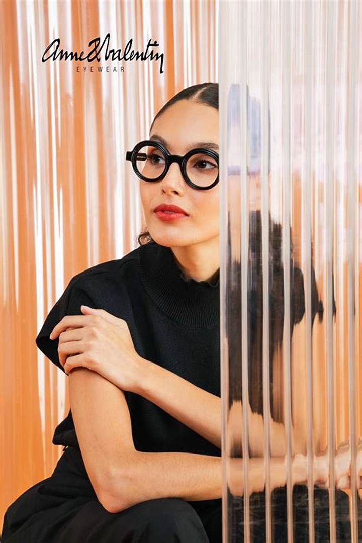 石田ゆり子が愛する眼鏡「アンバレンタイン」の魅力！人気モデルApril・Annetteと選び方ガイド