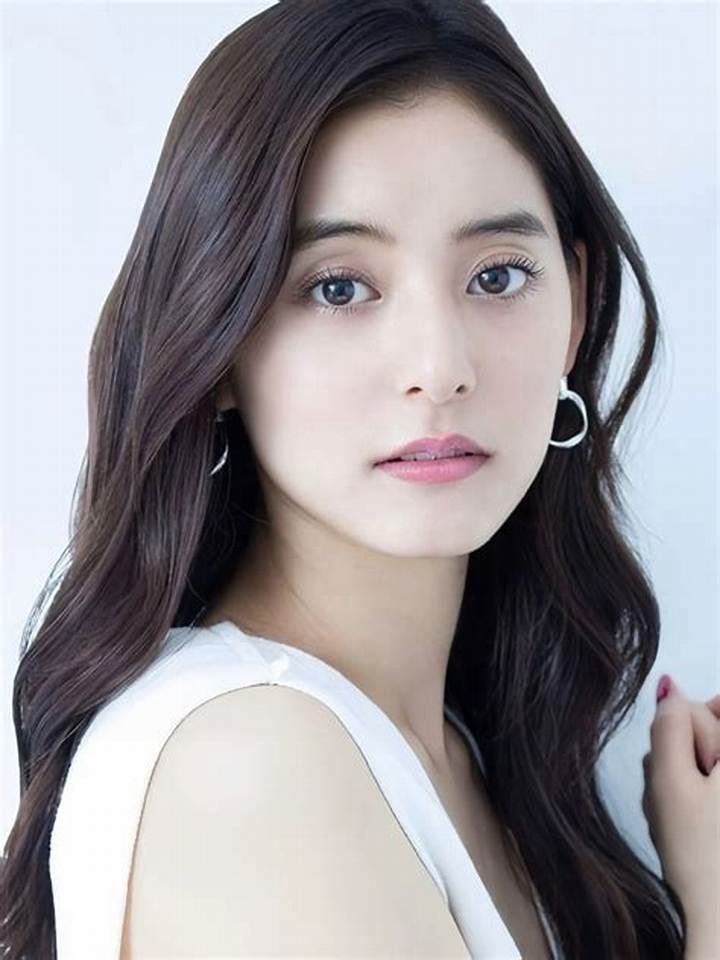 新木優子と宗教の関係は? 真相と誤解を徹底解説