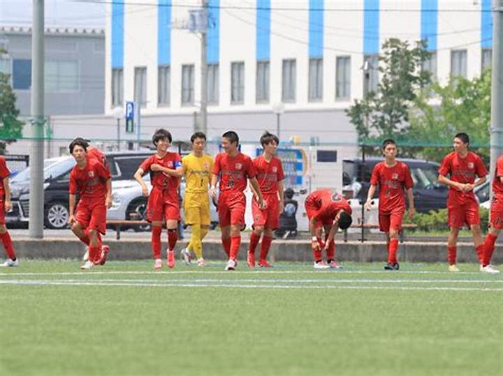 海老名高校サッカー部の栄光と挑戦の軌跡
