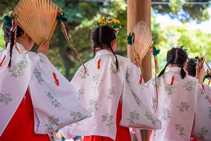 フラワースタンドとアイドル文化: ファンの愛が生んだ応援の象徴