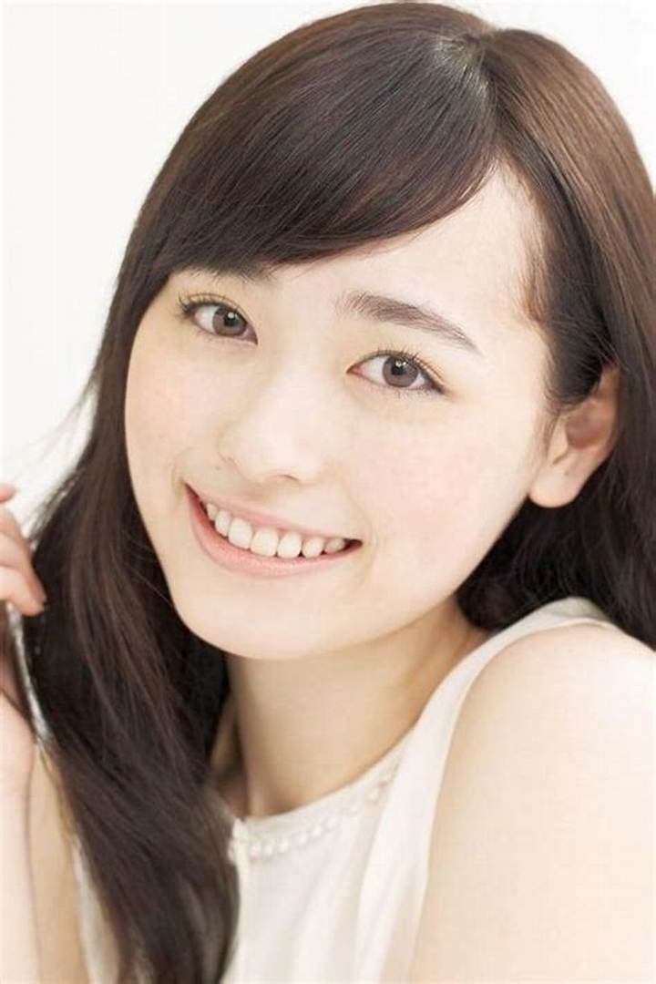 福原遥と「下着」検索の背景 写真集・衣装・噂を冷静に整理