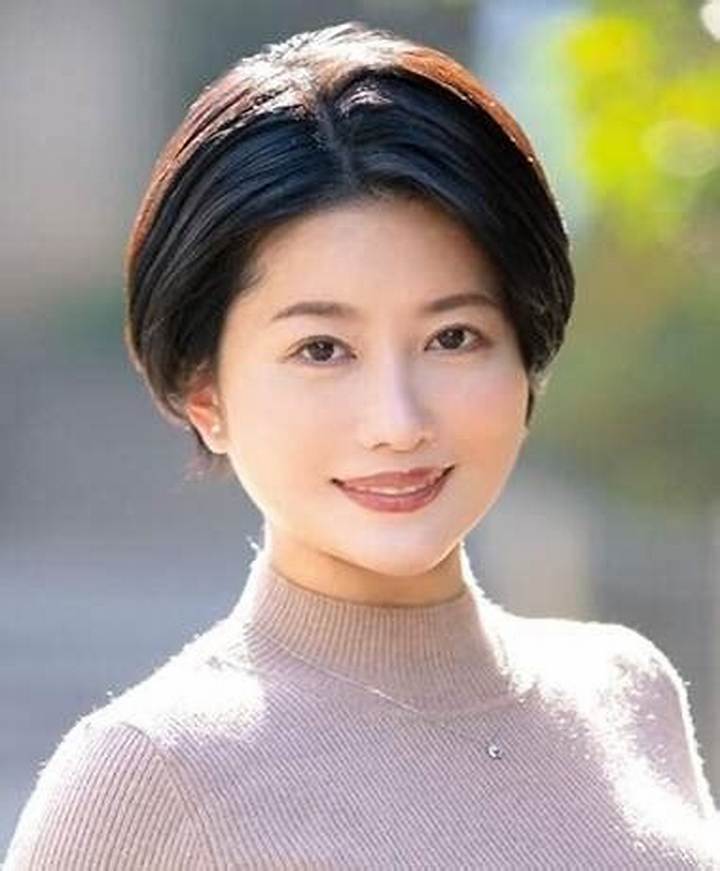 稲葉果織：知られざる才能とその魅力に迫る