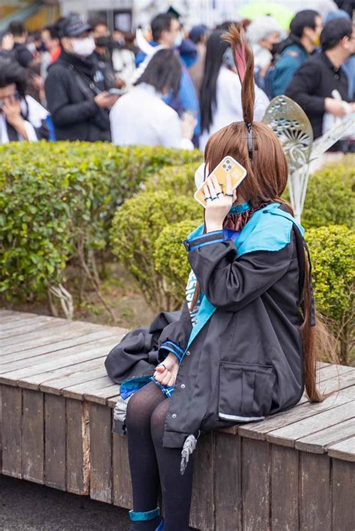 石子コスプレの真実: 平日Olと週末レイヤーの二重生活