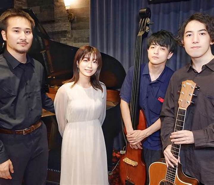 伊藤美月の軌跡: アイドルから女優へ転身した真実の物語