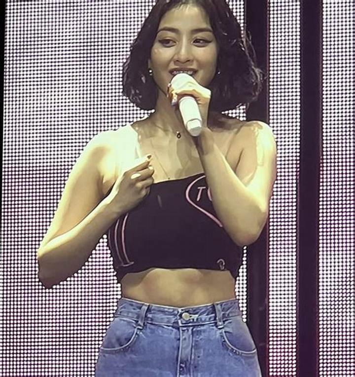 「ジヒョ 乳」と検索する前に知りたい、Twiceジヒョと身体表現の見方