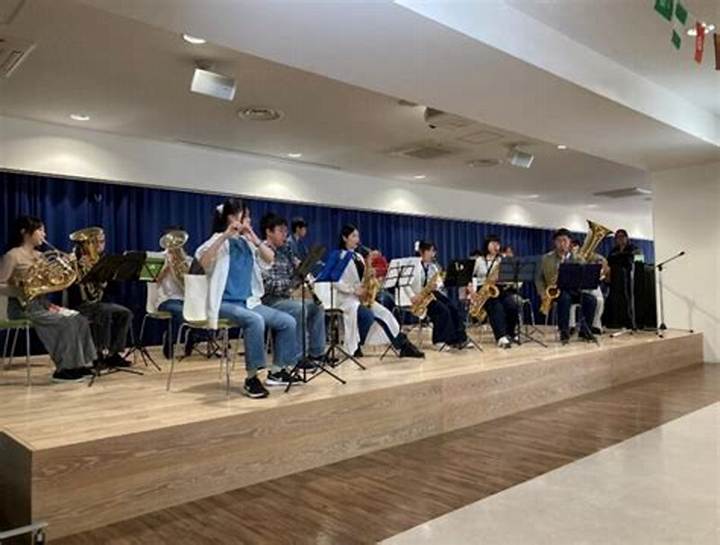 古都に響く情熱の音色：京都の吹奏楽団が紡ぐ伝統と世界を揺るがす革新の全貌