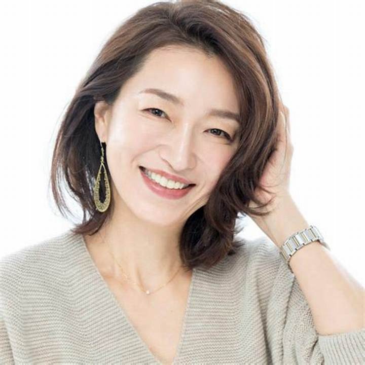永富千晴の真実：美容ジャーナリストが提唱する「リアルビューティ」と知性の軌跡