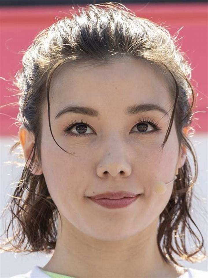 仲里依紗 アイコラ問題：拡散される偽画像の実態と法的リスク