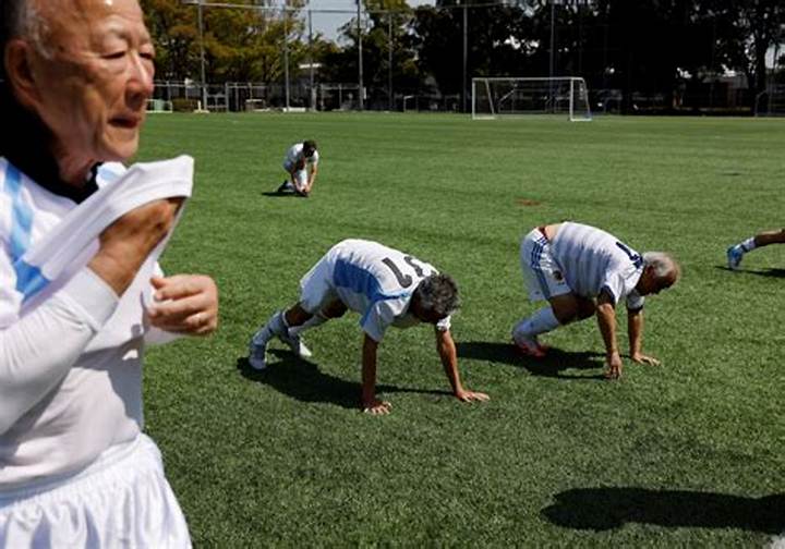 日本学園サッカー部の真実: 栄光と挫折の90年史