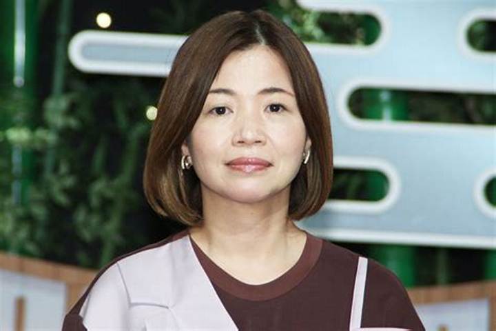 大久保佳代子の裸：芸能界での露出とその真意を探る