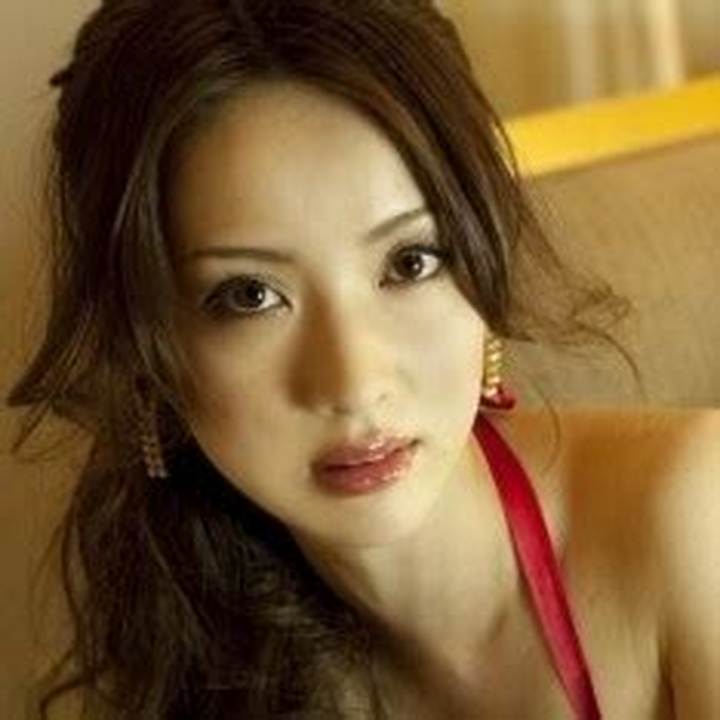 瀬戸あや：知られざる経歴と現在の活動を徹底解説