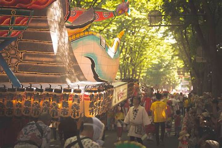 宿毛祭り2022:3年ぶりの復活と地域の絆が織りなした奇跡の夏