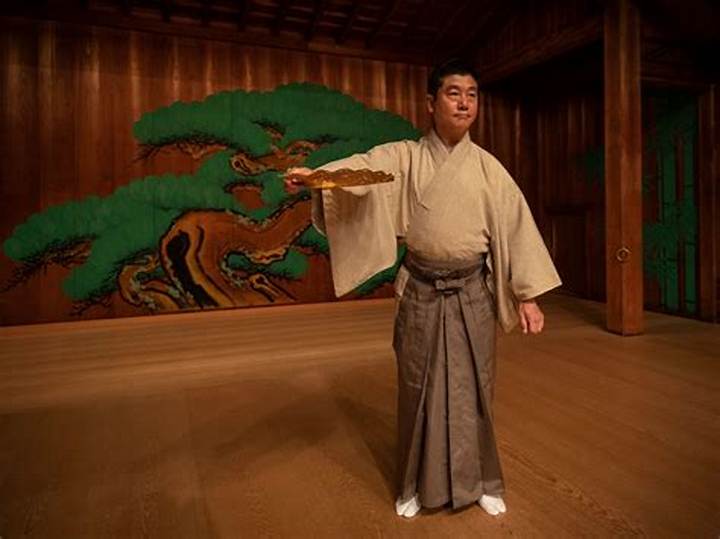 伝統と挑戦が交差する能舞台：女性能楽師・多久島法子が切り拓く継承の刻印