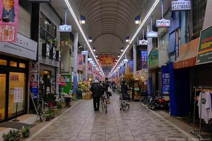 横浜橋通商店街完全ガイド|歴史ある下町市場の魅力と楽しみ方