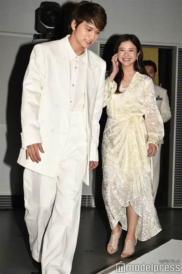 吉高由里子「塗れば」の真実：化粧品Cmの舞台裏と彼女の魅力